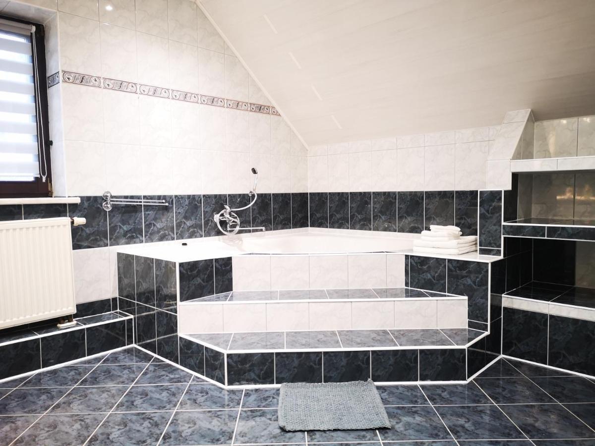 Ferienwohnung Irysek Lądek-Zdrój Exterior foto